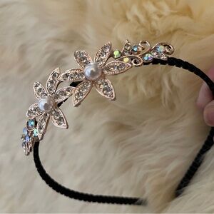 Elegant Black and Gold Headband with Pearls NWOT